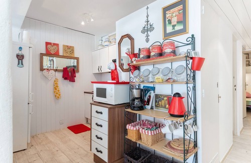 Alcudia House | APARTAMENTO 24 EDIFICI CANOPUS - Cozy apartment facing the crystal clear water beach. Free