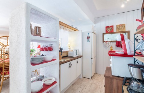 Alcudia House | APARTAMENTO 24 EDIFICI CANOPUS - Cozy apartment facing the crystal clear water beach. Free