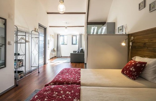 Ramalde Apartment | Apartamento A Francos Attic Luxurious
