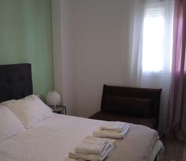 Huelva Apartment | Apartamento céntrico con terraza y parking