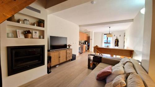 Sallent de Gallego Apartment | Apartamento centro de Sallent con WIFI