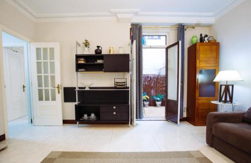 Egia Apartment | APARTAMENTO CENTRICO JUNTO ESTACION TREN Y AUTOBUS