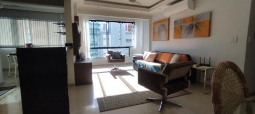 Centro Apartment | Apartamento Charmoso a 200 metros da Praia Balneário Camboriú