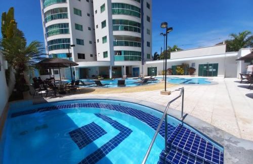 Bandeirantes Apartment | Apartamento com varanda gourmet e churrasqueira Caldas Nova