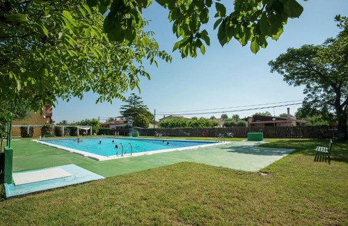 Bon Relax Apartment | Apartamento con piscina comunitaria. TCanigó2D