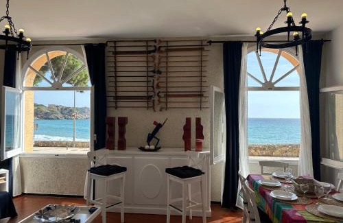 La Fosca Apartment | Apartamento con jardín a 11 metros de la playa. B3.