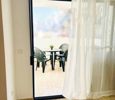 El Grau de Moncofa Apartment | Apartamento con terraza y vistas al mar Playa de Moncofa