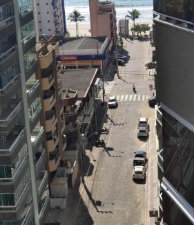 Andorinha Apartment | Apartamento confortável em Meia Praia - 200 metros da praia