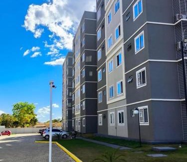 Palmas Apartment | Apartamento de 2 quartos com vista para o lago