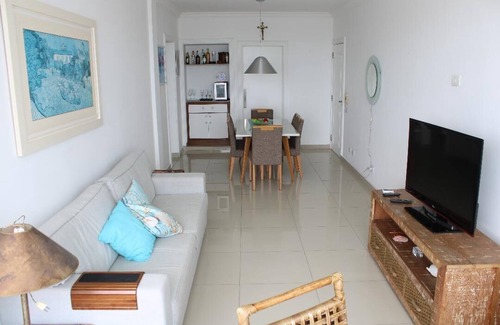 Jardim Tejereba Apartment | Apartamento de frente ao mar na praia de pitangueiras no guaruja