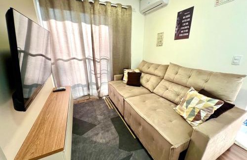 Vila Industrial Apartment | Apartamento Inteiro - 2 Quartos com AC - Wifi 1000mb - Piscina - 1 Vaga de Garagem - Elevador - Sacada Gourmet - Indicado para Grupos, Hospedes a Trabalho, Família e Pets