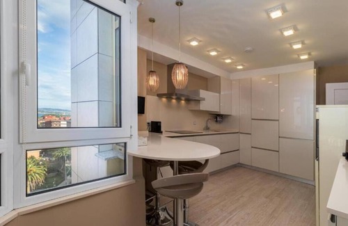 Santander Apartment | Apartamento Junto Playa Sardinero Con Parking