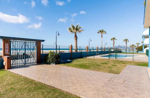 Tarifa Apartment | Apartamento La Tortuga II Beach