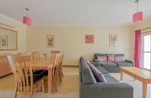 Canada Apartment | Apartamento Malva - O Pomar
