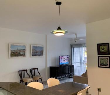 Centro Apartment | Apartamento Pé na Areia e águas tranquilas no centro de Guarapari