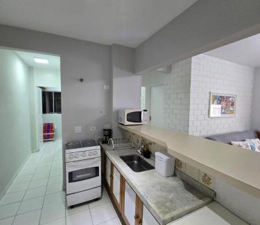 Jardim Sao Miguel Apartment | Apartamento para 6 pessoas, Praia Enseada-Guarujá próximo da praia