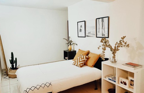 Bilbao la Vieja Apartment | Apartamento Puerta del Camino 5