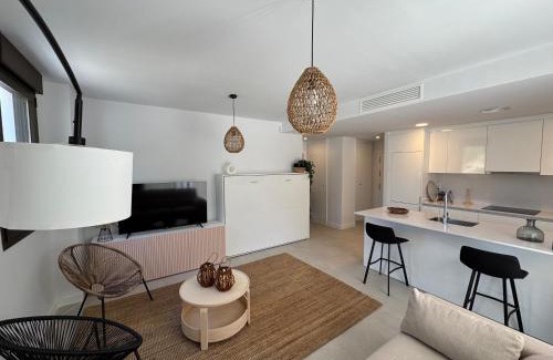 Estepona Apartment | Apartamento República Checa by Croma