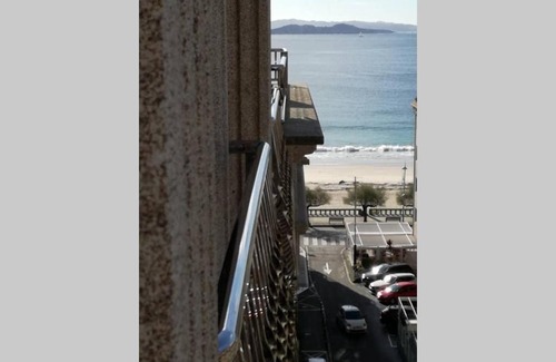 Sanxenxo Apartment | Apartamento Sanxenxo, 30 metros playa, céntrico.