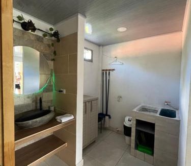 Acacias Apartment | apartamento tranquilo rodeado de zonas verdes