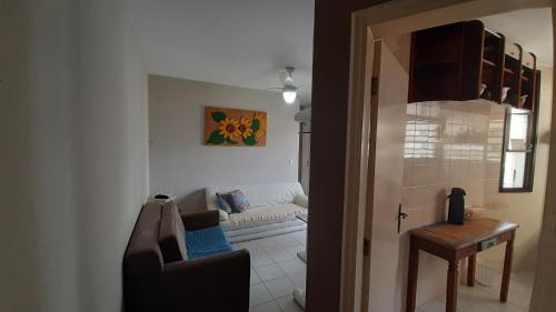 Toninhas Apartment | Apartamento Wembley Tenis - H402