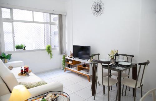 Centro Apartment | Apartamentos a 20 m da praia no centro de Guarapari - Brazilian Corner