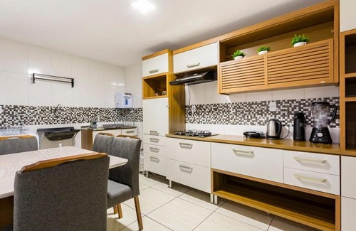 Vicente Pires Apartment | Apartamentos Com Suite ,Wi-Fi 500MB , Estacionamento, Elevador, Cozinha Completa , Jr Catito