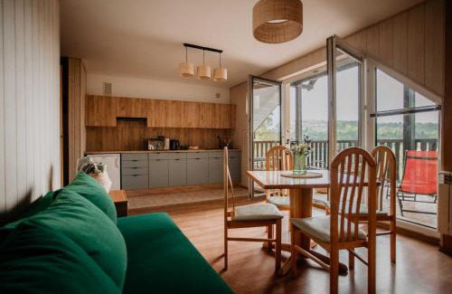 Solina Apartment | Apartamenty Na Stoczku nad samym jeziorem z widokiem na jezioro 509-619-803