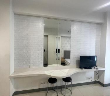Surabaya Apartment | Apartemen Anderson 06 pakuwon mall Luxury Studio Apartment Connecting Mall, Pool & City View