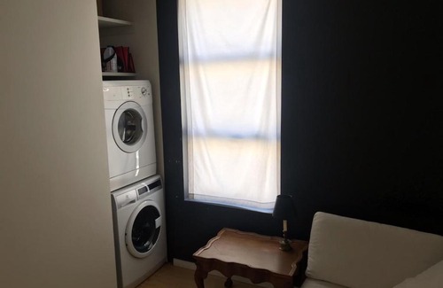 Little Italy Apartment | Apartement in the heart of Montreal Little Italy.
