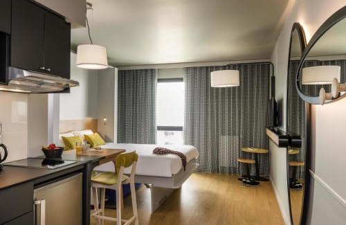 Petit-Colombes Apartment | Aparthotel Adagio access Colombes La Défense
