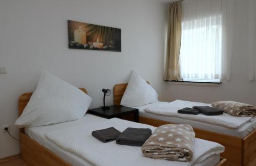 Frohnhausen Apartment | Aparthotel Kompass A 402-403