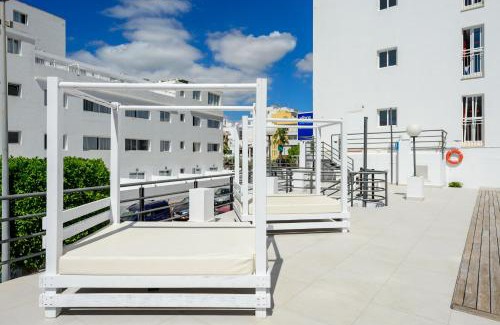 Sant Antoni de Portmany Apartment | Aparthotel Vibra Sanan - Adults only