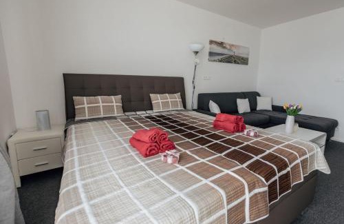 Besenova Apartment | Apartmán 15 MyMara