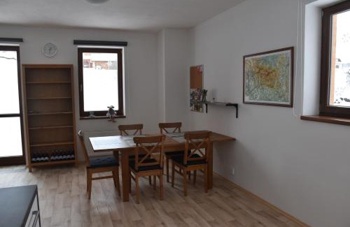 Cerny Dul Apartment | Apartmán 198