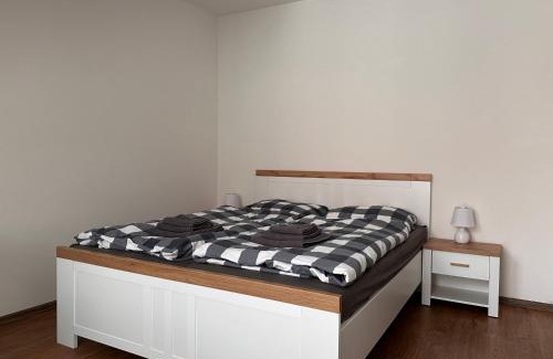 Ceske Budejovice Apartment | Apartmán AB kryté parkování zdarma