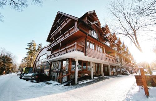 Tatranska Lomnica Apartment | Apartmán de luxe s výhľadom na Lomnický štít