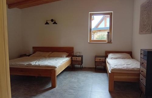 Byzhradec Apartment | Apartmán Farma Byzhradec