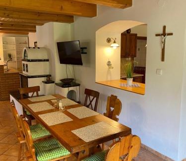 Bujanov Apartment | Apartmán u potoka