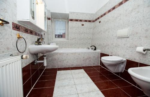 Frantiskovy Lazne Apartment | Apartmány Rossini