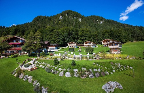 Ramsau bei Berchtesgaden Apartment | Apartment no. 3, 1-2 persons, 35 sqm, balcony, W-LAN, 1 bedroom, east side