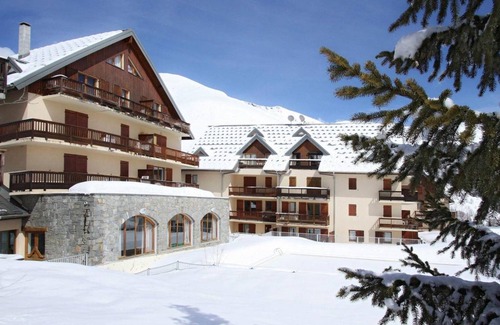 Saint-Sorlin-d'Arves Apartment | Apartment ∙ 8 guests
