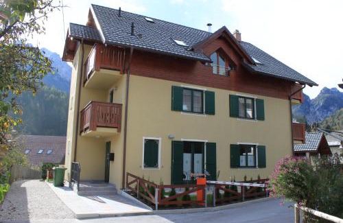 Kranjska Gora Apartment | Apartma Antico