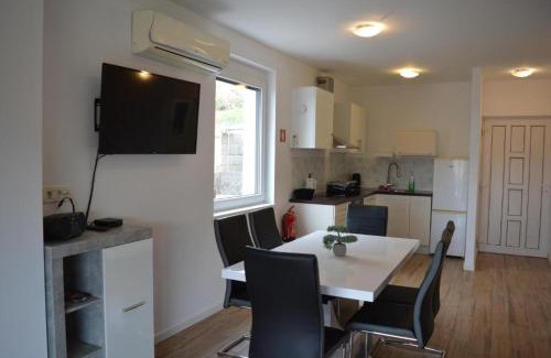 Izola Apartment | Apartma Korte