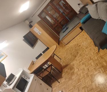 Izola Apartment | Apartma Luka with private parking