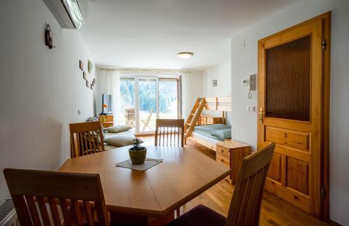Gorje Apartment | Apartma Pokljuška idila - Idyllic Pokljuka Studio above Bled