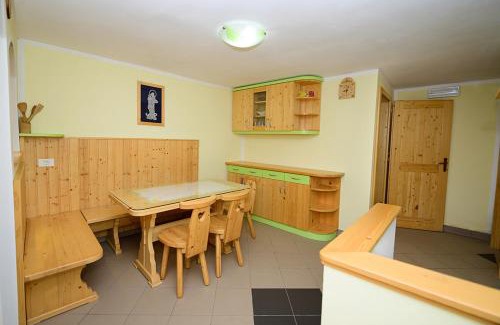 Ajdovscina Apartment | Apartma Vidmar Otlica