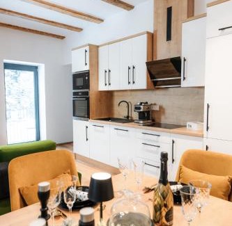 Pohorje Apartment | Apartmaji Vouk - sodobni apartmaji v objemu narave - Lukanja - Rogla - Primerno za pare in družine - Sprostitev in aktivno preživljanje prostega časa