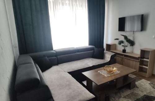 Canton 10 Apartment | Apartman A
