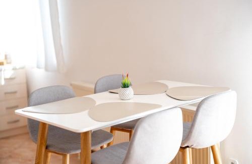 Canton 10 Apartment | Apartman A&S